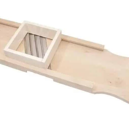 Medinė kopūstų pjaustyklė, 3-jų peilių, 56 x 19 cm